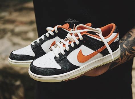 nike dunk mid halloween|Nike dunk low halloween release date.